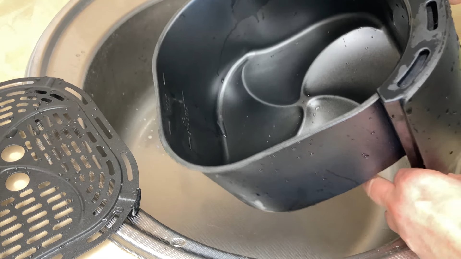 Coffee and dish soap uses